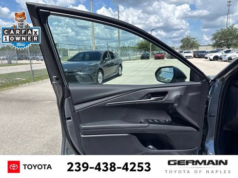 Used 2026 Toyota Camry SE FWD image 16
