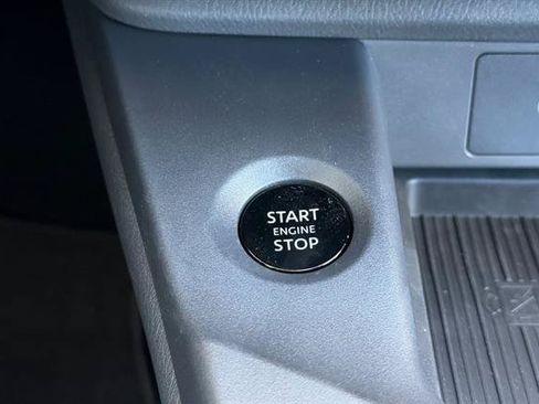 New 2027 Nissan Sentra SR w/ Floor Mat Package FWD image 23