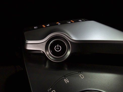 Used 2024 Kia EV6 Wind w/ Wind Technology Package image 23