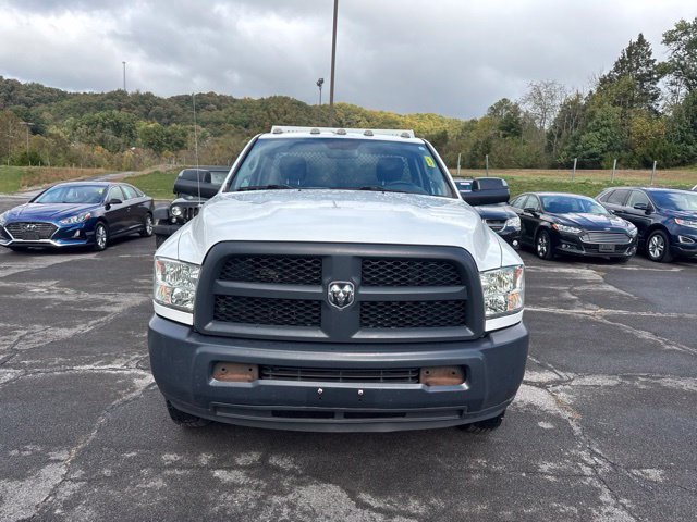 Used 2018 RAM 3500 Tradesman w/ Power & Remote Entry Group RWD image 3
