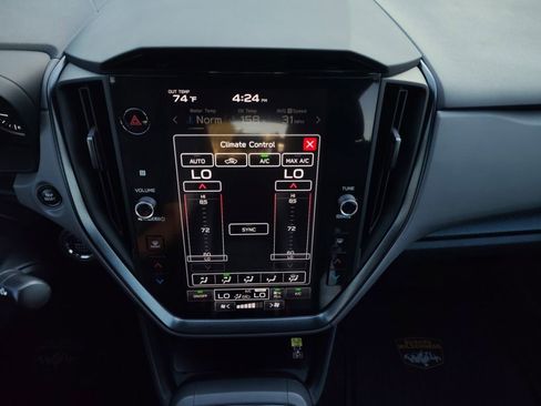 Used 2024 Subaru Crosstrek 2.5i Wilderness image 4