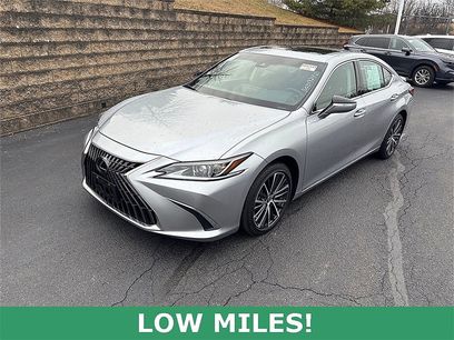 Used 2024 Lexus ES 350 w/ Premium Package
