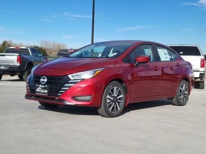 New 2025 Nissan Versa SV w/ Trunk Package