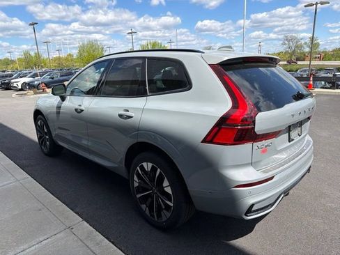 New 2026 Volvo XC60 B5 Plus w/ Protection Package Premier AWD/4WD image 5