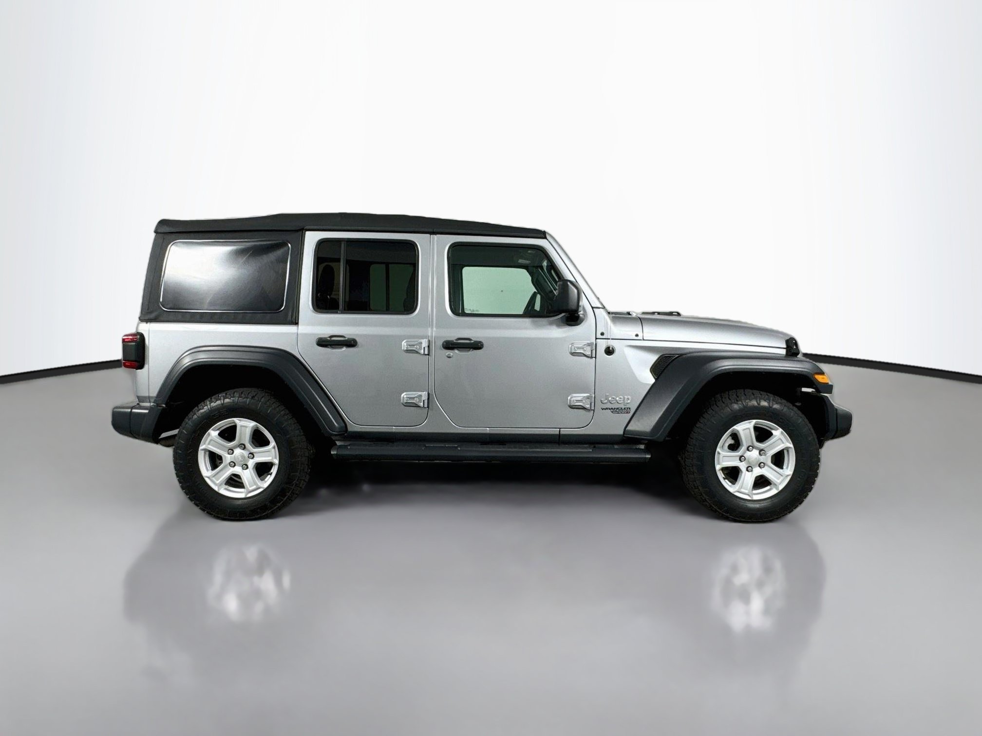 Used 2018 Jeep Wrangler Unlimited Sport S AWD/4WD image 8