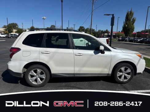 Used 2015 Subaru Forester 2.5i Premium w/ All-Weather Package AWD/4WD image 7