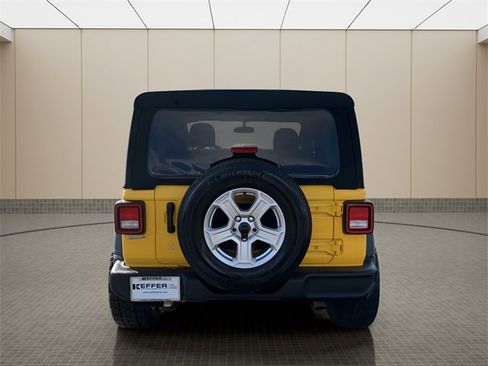 Certified 2019 Jeep Wrangler Sport image 4