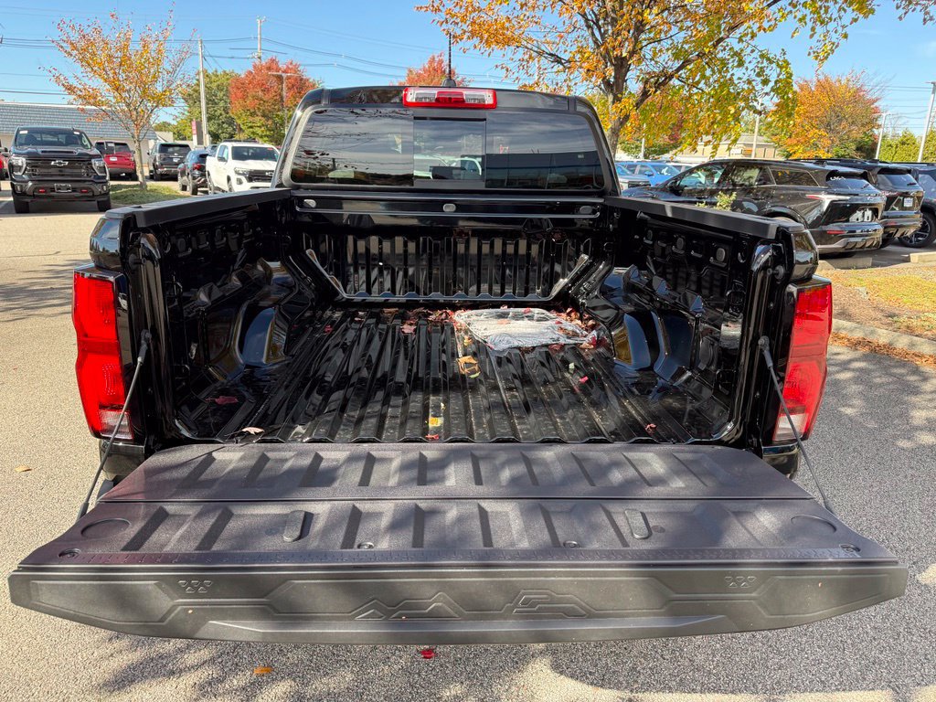 New 2026 Chevrolet Colorado LT w/ LT Convenience Package AWD/4WD image 6