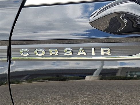 Certified 2023 Lincoln Corsair AWD w/ Equipment Group 101A image 31