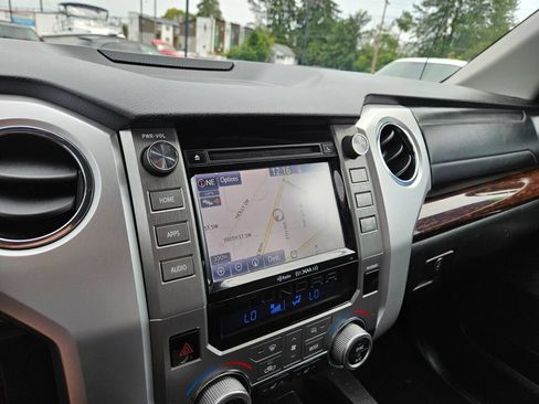 Used 2014 Toyota Tundra Limited w/ Limited Premium Package AWD/4WD image 23