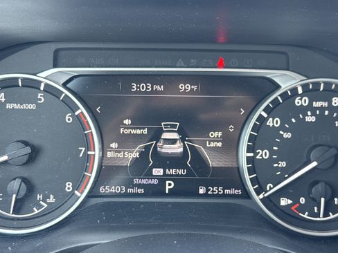 Used 2021 Nissan Rogue SV FWD image 11