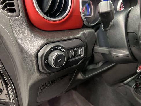 Used 2022 Jeep Wrangler Unlimited Rubicon w/ Steel Bumper Group image 20