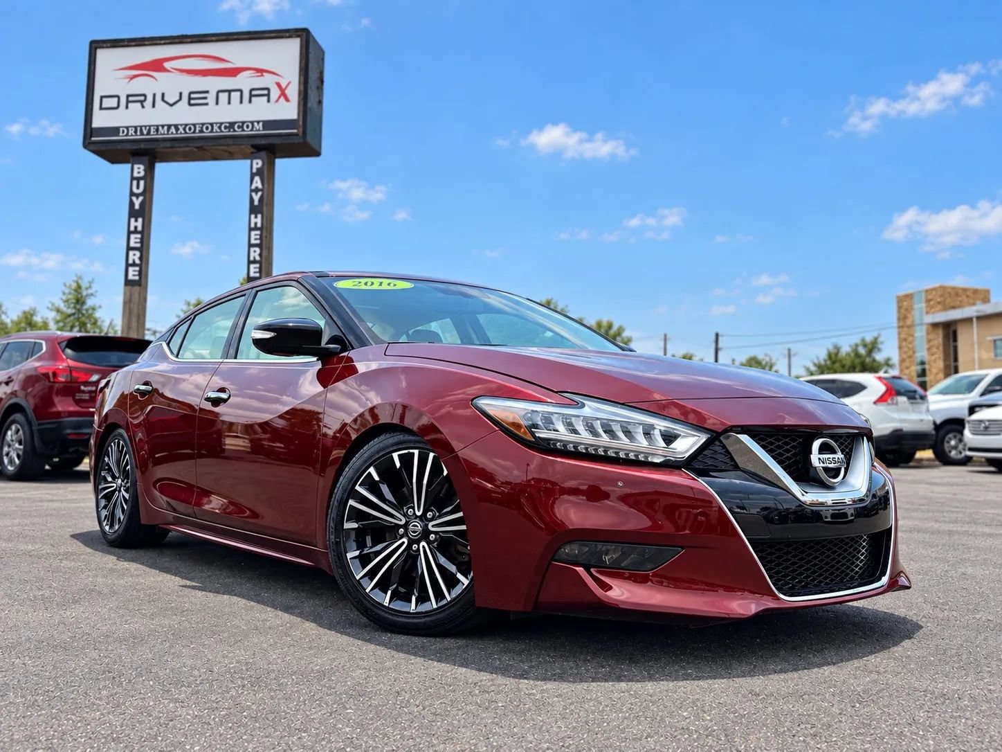 Used 2016 Nissan Maxima Platinum w/ Interior Lighting Package FWD image 1