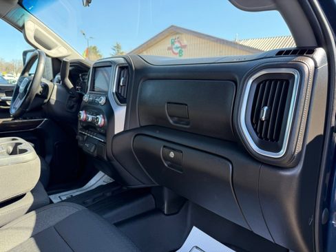 Used 2023 GMC Sierra 2500 SLE image 21