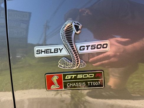 Used 2013 Ford Mustang Shelby GT500 RWD image 9