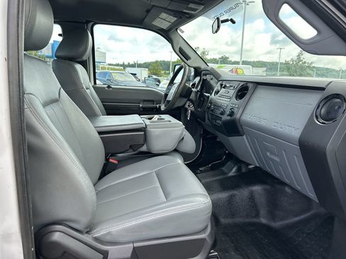 Used 2012 Ford F250 XL w/ PWR Equipment Group AWD/4WD image 12