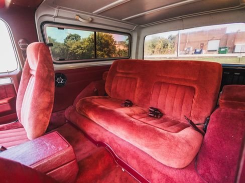 Used 1990 GMC Jimmy 4WD image 33