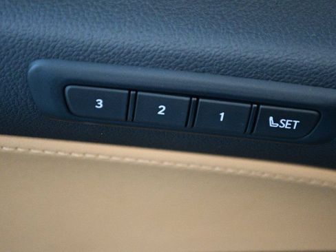 Used 2025 Lexus NX 250 FWD w/ Towing Package (2000 Lbs) image 67