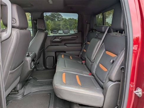 Used 2023 GMC Sierra 1500 AT4 w/ AT4 Premium Package AWD/4WD image 22