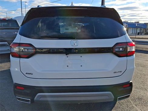 Used 2023 Honda Pilot Elite image 5