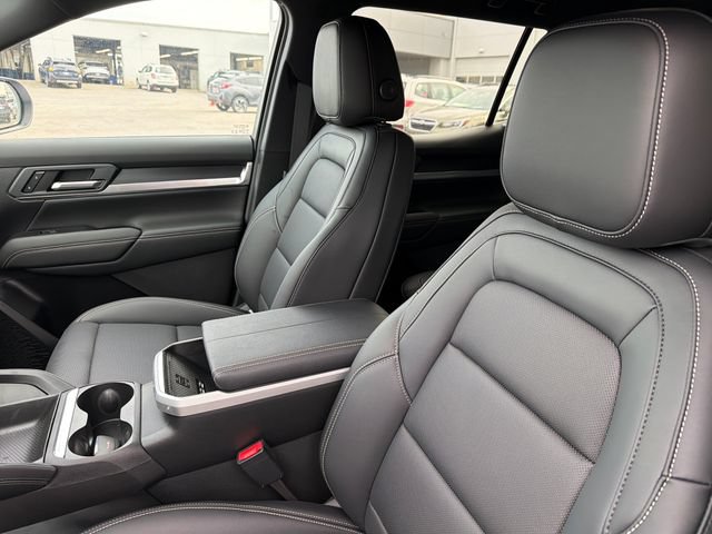 New 2027 GMC Terrain Elevation w/ Elevation Premium Package FWD image 18