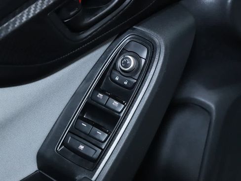 Certified 2023 Subaru Crosstrek 2.0i Premium image 16