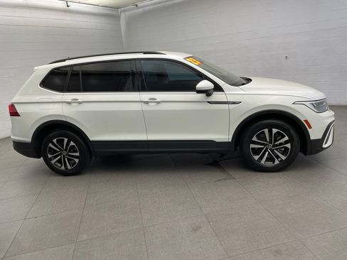 Used 2023 Volkswagen Tiguan S FWD image 5