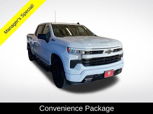 Used 2025 Chevrolet Silverado 1500 RST AWD/4WD image 3