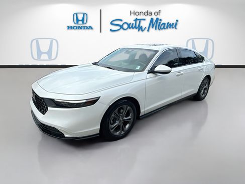 Certified 2024 Honda Accord EX image 3