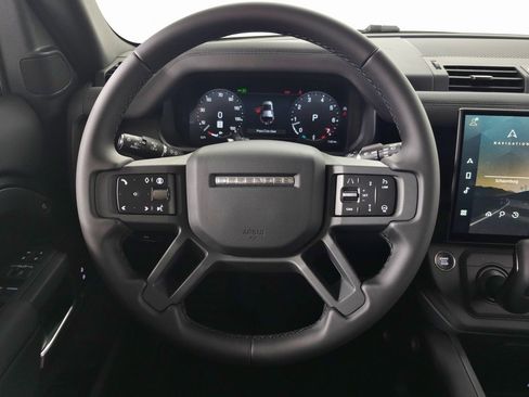 New 2026 Land Rover Defender 110 S image 18