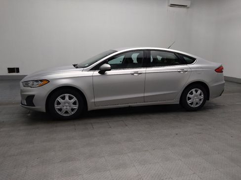 Used 2019 Ford Fusion S FWD image 2