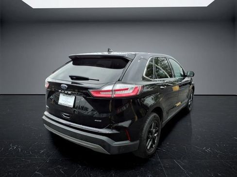 Used 2024 Ford Edge SEL AWD/4WD image 7