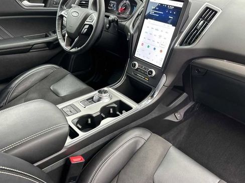 Used 2022 Ford Edge ST w/ Equipment Group 401A image 14