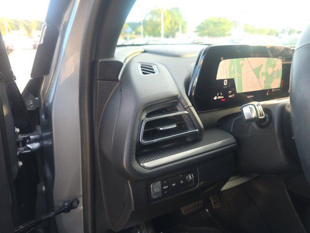 Used 2026 Chevrolet Traverse LT AWD/4WD image 15