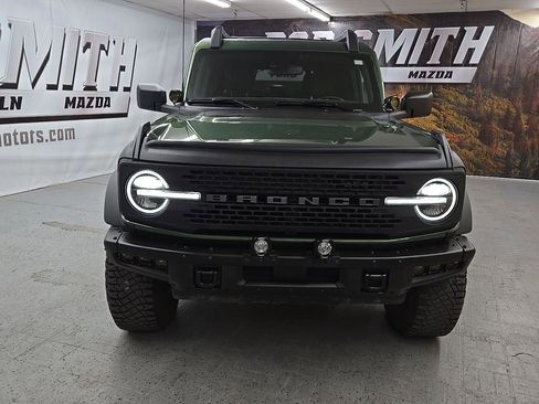Used 2023 Ford Bronco Wildtrak image 17