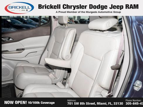 Used 2018 GMC Acadia SLT image 18