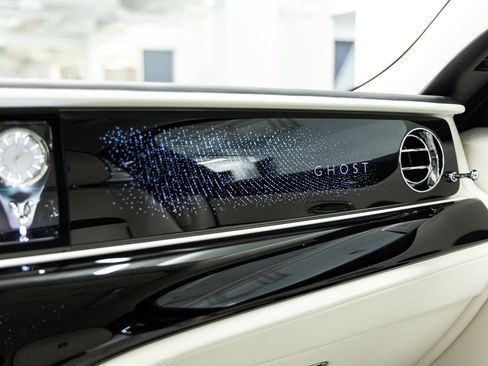 New 2026 Rolls-Royce Ghost AWD/4WD image 33