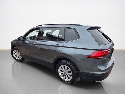 Used 2018 Volkswagen Tiguan S image 6