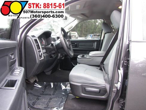 Used 2017 RAM 1500 ST w/ SXT Appearance Group AWD/4WD image 14