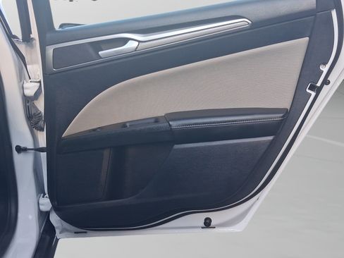 Used 2020 Ford Fusion S FWD image 28