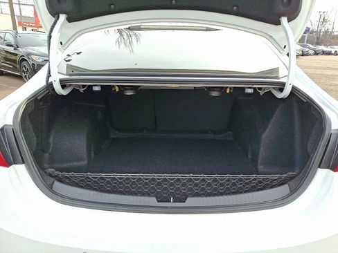 Used 2018 Chevrolet Malibu Premier w/ Premier Sun and Wheel Package image 30