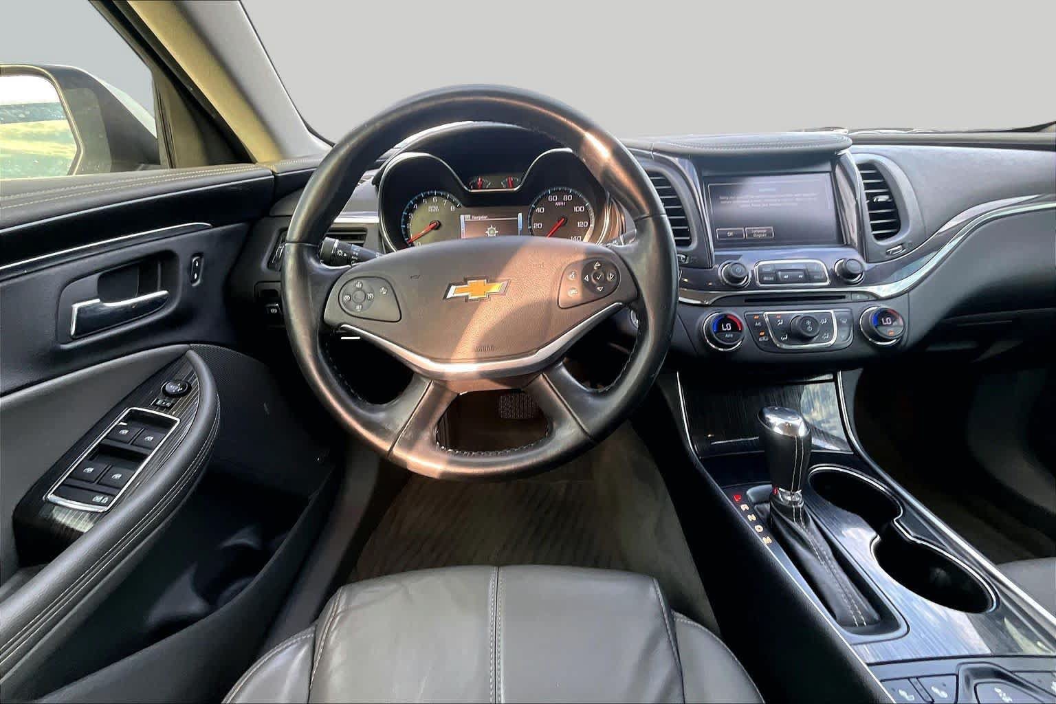 Used 2017 Chevrolet Impala LT w/ Leather Package FWD image 6
