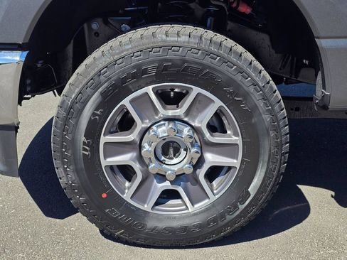 New 2026 Ford F350 Lariat AWD/4WD image 8