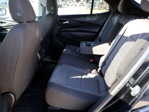 Used 2023 Chevrolet Equinox LT FWD image 14