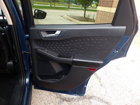 Used 2020 Ford Escape SEL AWD/4WD image 47