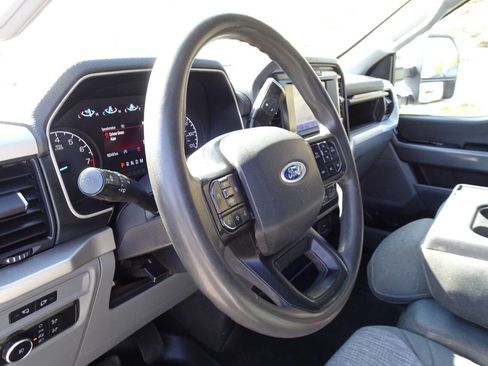 Used 2021 Ford F150 XLT w/ Trailer Tow Package image 16