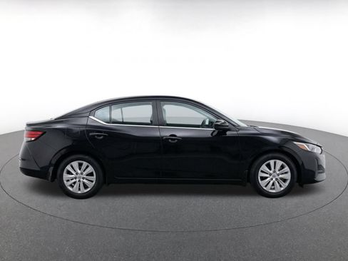 Used 2025 Nissan Sentra S FWD image 10
