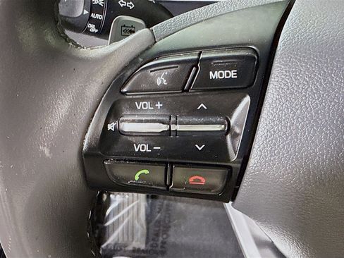 Used 2019 Hyundai Ioniq Limited image 14