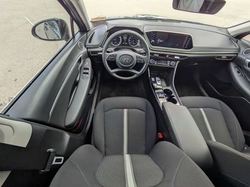 Used 2023 Hyundai Sonata SEL w/ Preferred Accessory Package FWD image 16