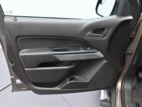 Used 2015 Chevrolet Colorado LT w/ LT Convenience Package AWD/4WD image 14